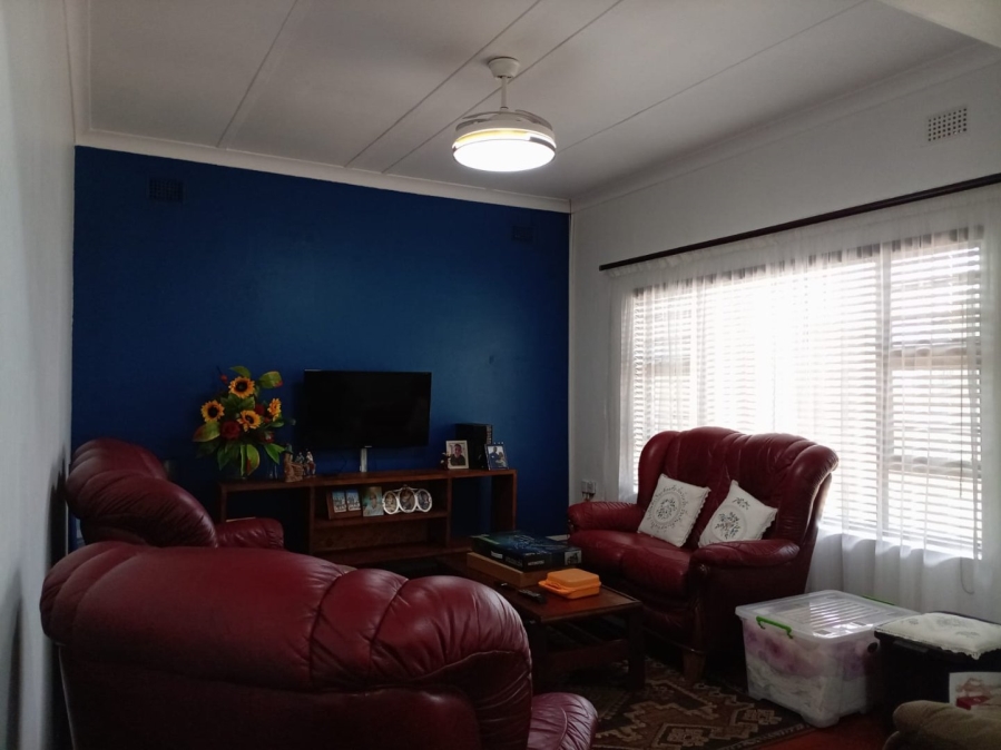 3 Bedroom Property for Sale in Highgate Eastern Cape